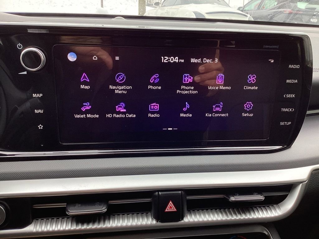 2023 Kia K5 GT-Line photo 3