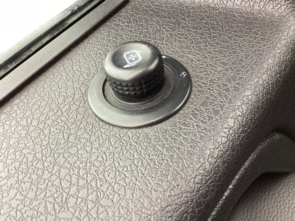 2014 Ford F-150 Platinum - Photo 26