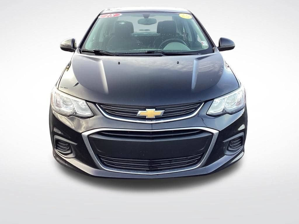 Used 2018 Chevrolet Sonic LT with VIN 1G1JD5SH6J4137746 for sale in South Bend, IN