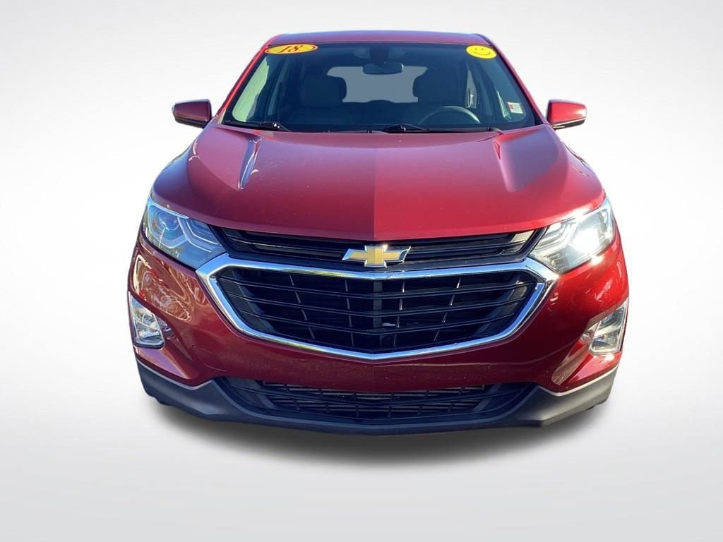 Used 2018 Chevrolet Equinox LT with VIN 2GNAXJEV1J6135322 for sale in South Bend, IN