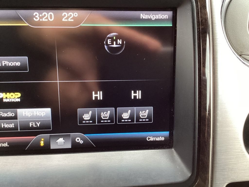 2014 Ford F-150 Platinum - Photo 19