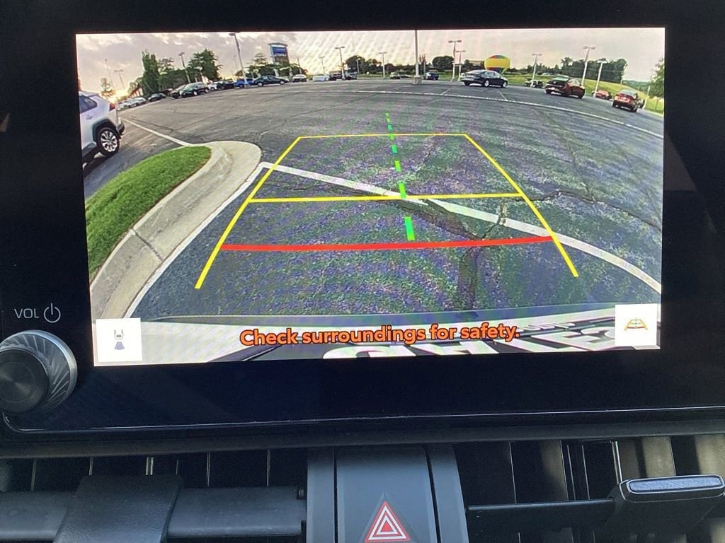 2023 Toyota RAV4 Woodland Edition - Photo 18