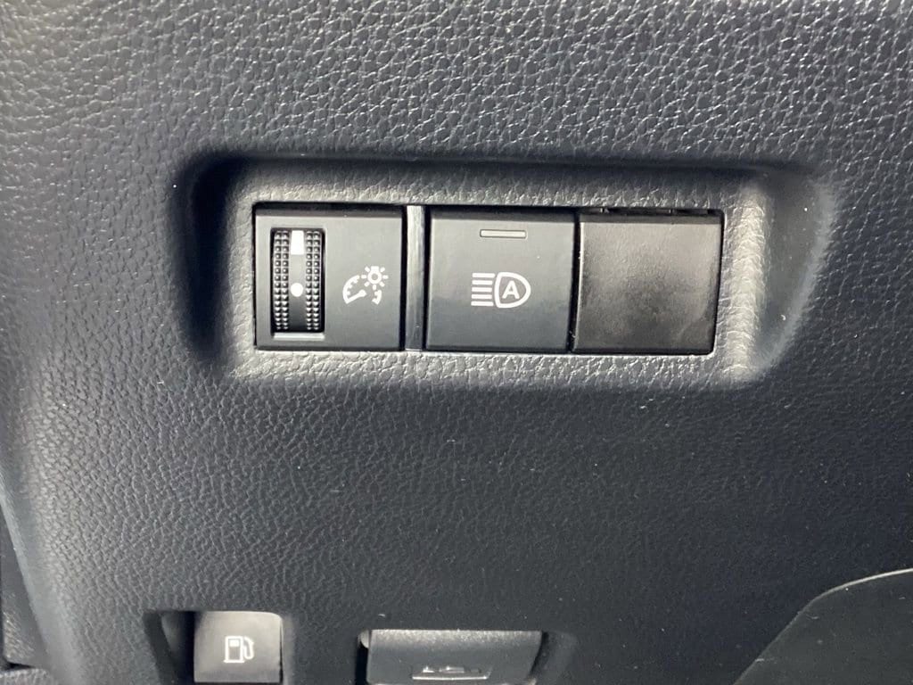 2023 Toyota RAV4 Woodland Edition - Photo 24