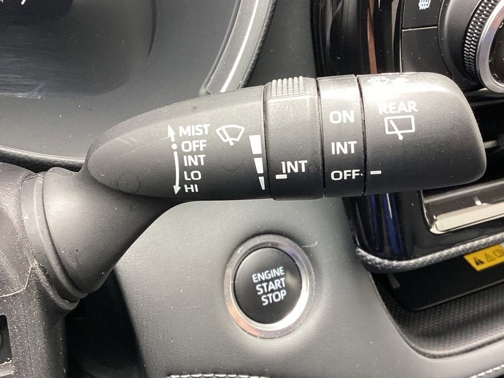 2025 Toyota Highlander XSE - Photo 27