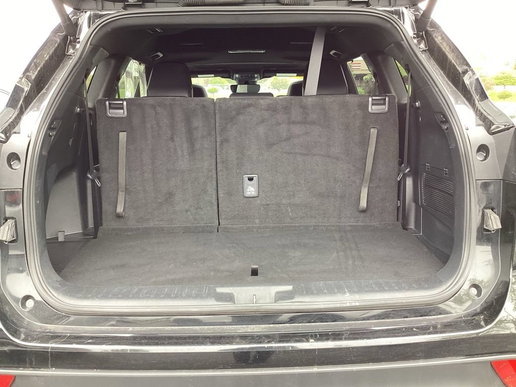 2025 Toyota Highlander XSE - Photo 12