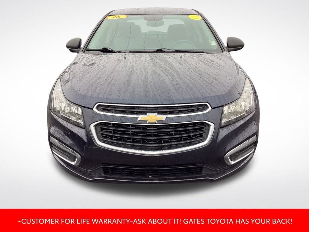 Used 2016 Chevrolet Cruze Limited LS with VIN 1G1PC5SH6G7188703 for sale in South Bend, IN