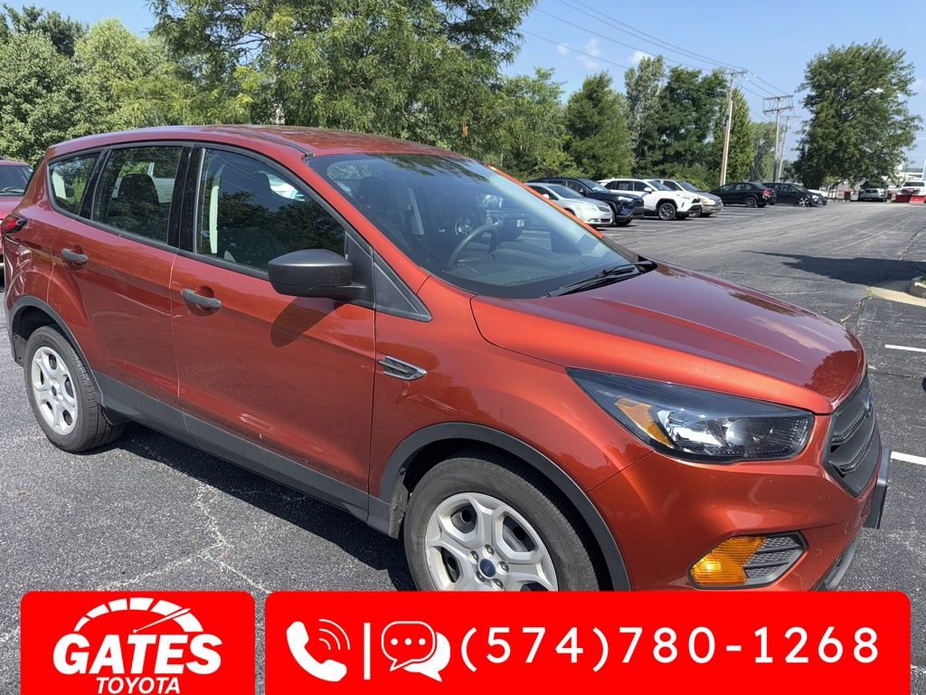 2019 Ford Escape Sport photo 3