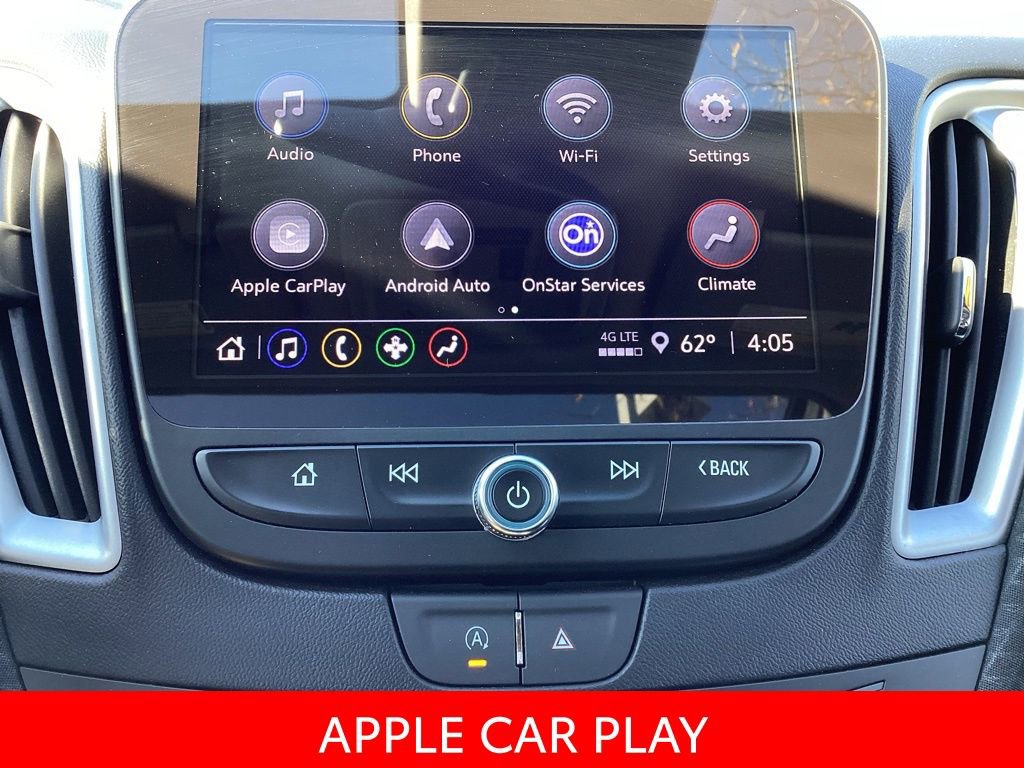 2024 Chevrolet Malibu 1LT photo 3