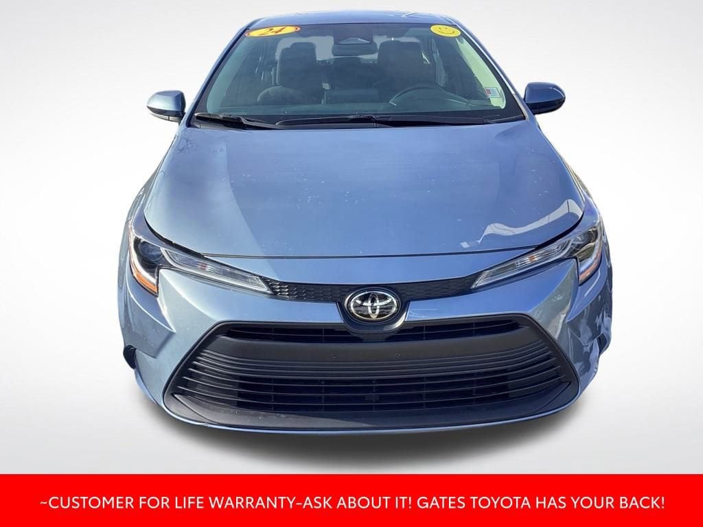 Used 2024 Toyota Corolla LE Sedan