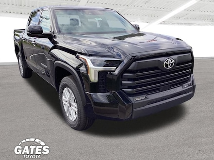 2026 Toyota Tundra SR5 SR5 CREWMAX 5.5