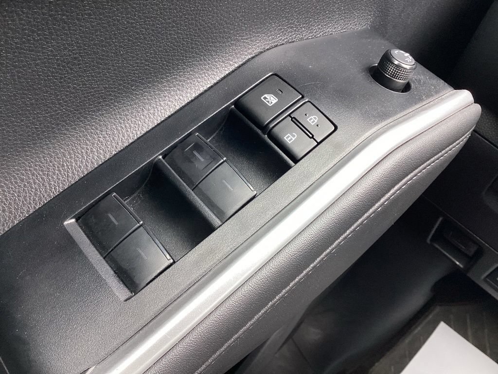 2025 Toyota Highlander XSE - Photo 23