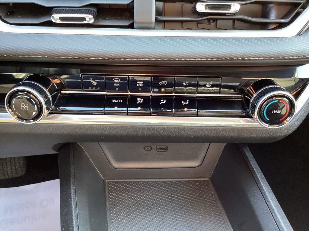 2025 Chevrolet Equinox LT - Photo 18