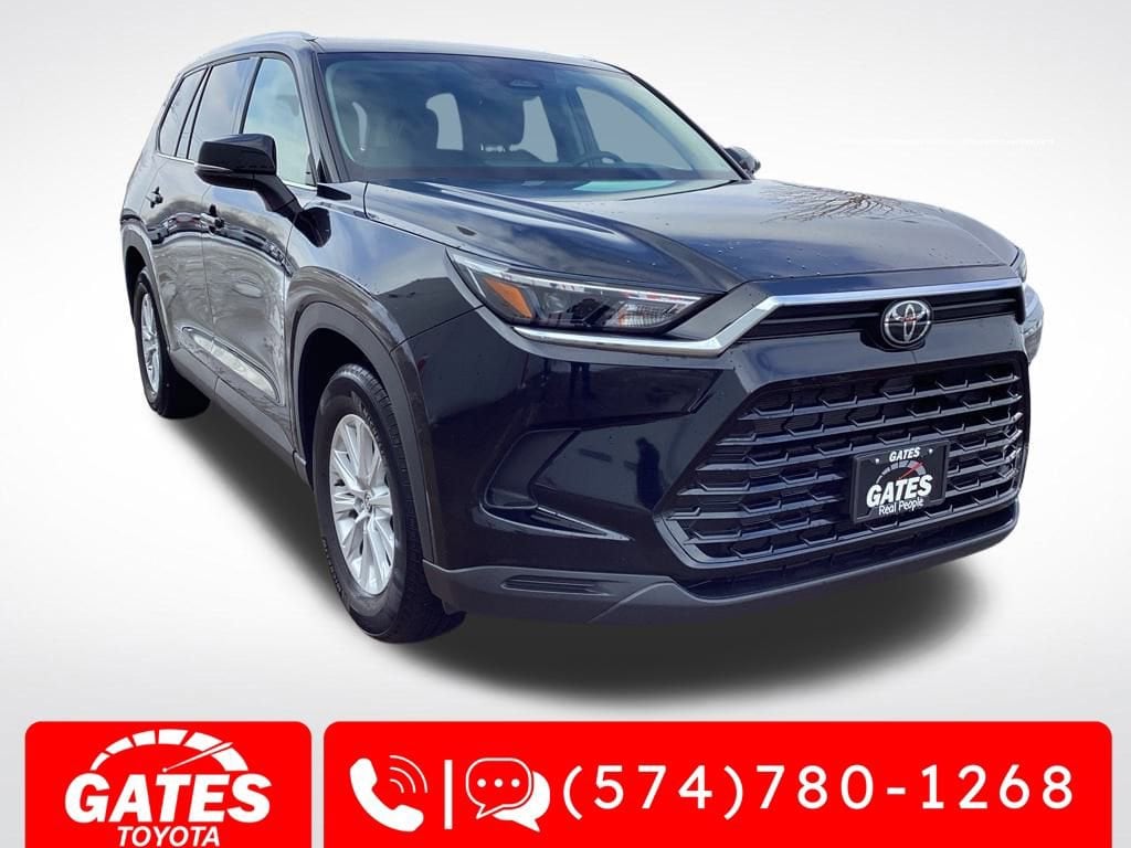 2025 Toyota Grand Highlander XLE's photo