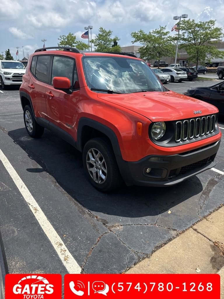 Used 2015 Jeep Renegade Latitude with VIN ZACCJBBTXFPC02067 for sale in South Bend, IN