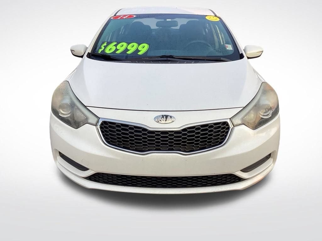 Used 2014 Kia Forte LX with VIN KNAFX4A64E5095847 for sale in South Bend, IN