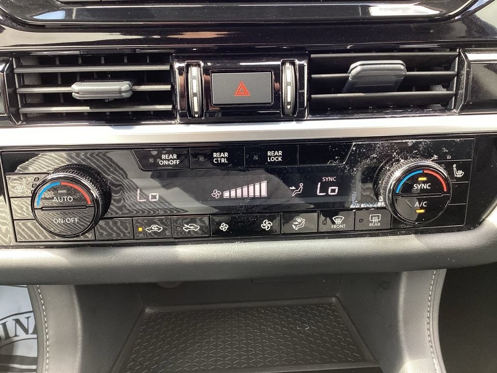 2025 Nissan Pathfinder SV - Photo 20