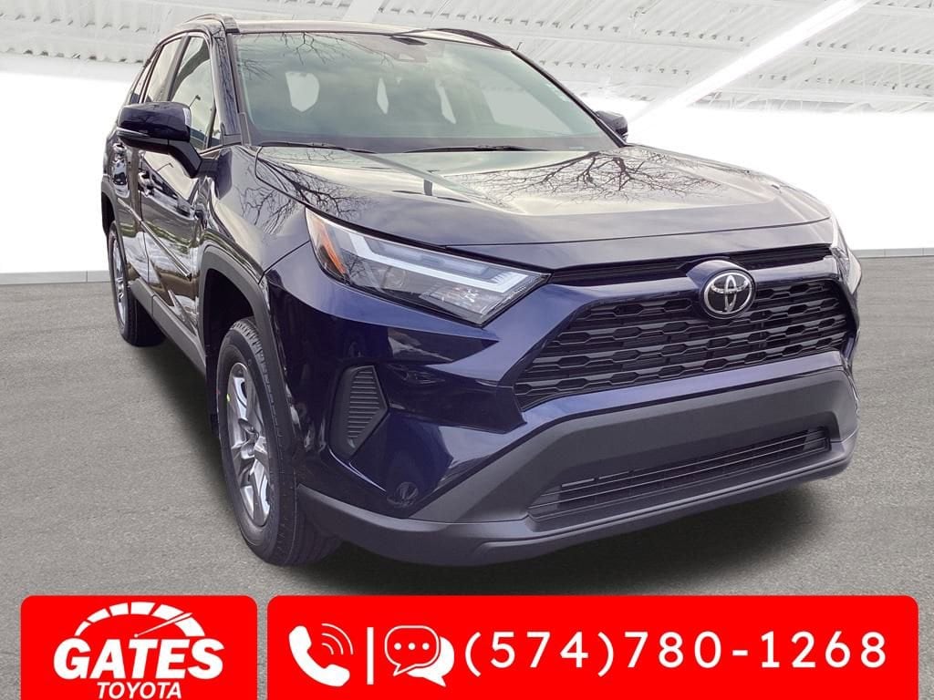 2025 Toyota RAV4 XLE's photo