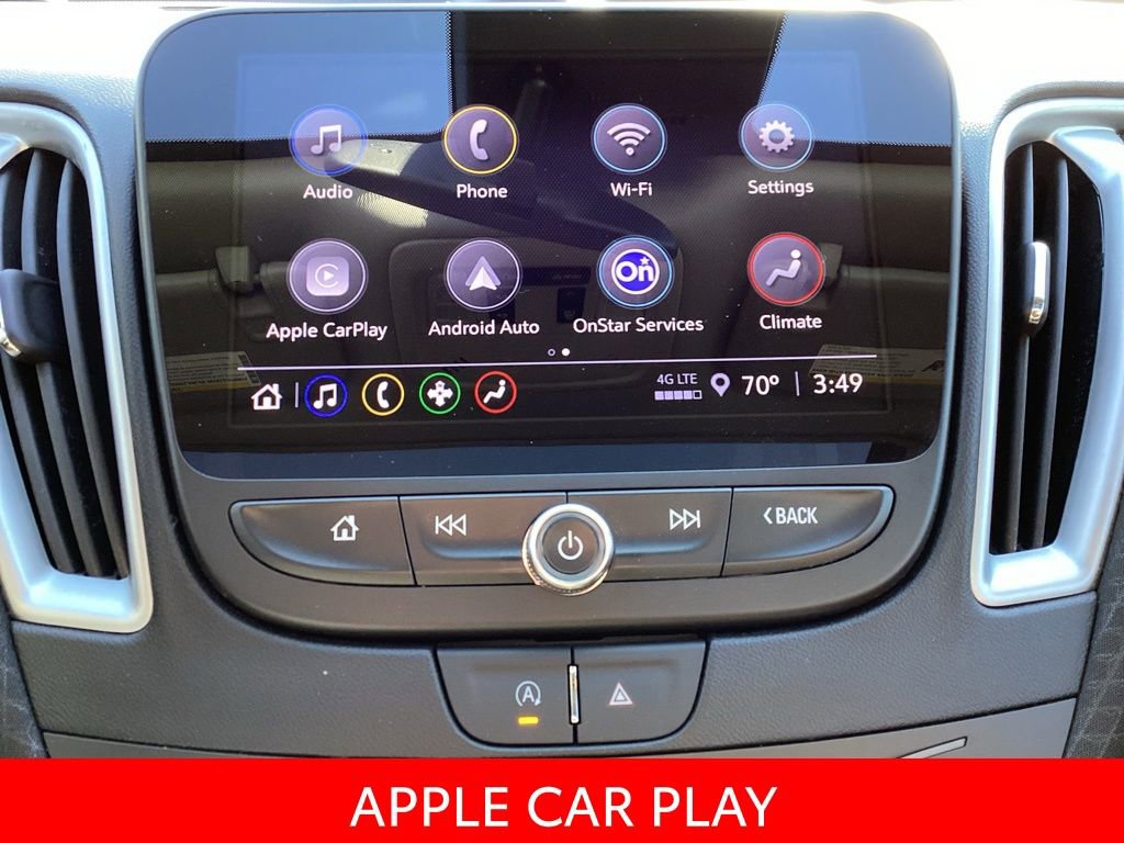 2024 Chevrolet Malibu 1LT photo 3
