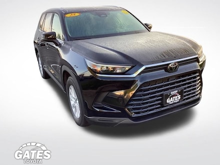 2025 Toyota Grand Highlander XLE Sport Utility