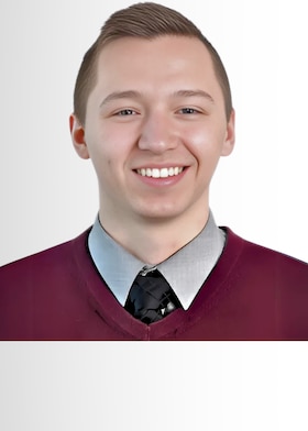 Staff member Gavin Hodges from ID_b576f11d515b