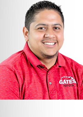 Staff member Daniel Sanders Castro from ID_b576f11d515b