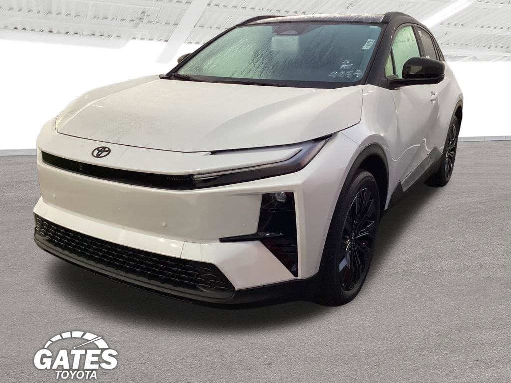2026 Toyota C-HR XSE