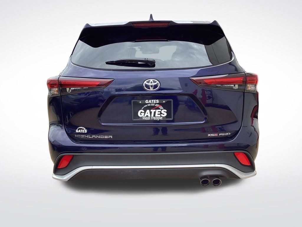 2025 Toyota Highlander XSE - Photo 9