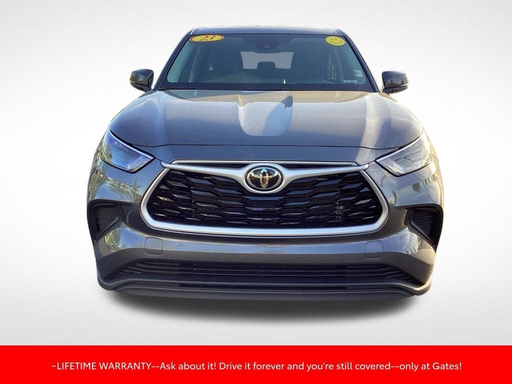 Used 2023 Toyota Highlander L with VIN 5TDKDRAH1PS509866 for sale in South Bend, IN