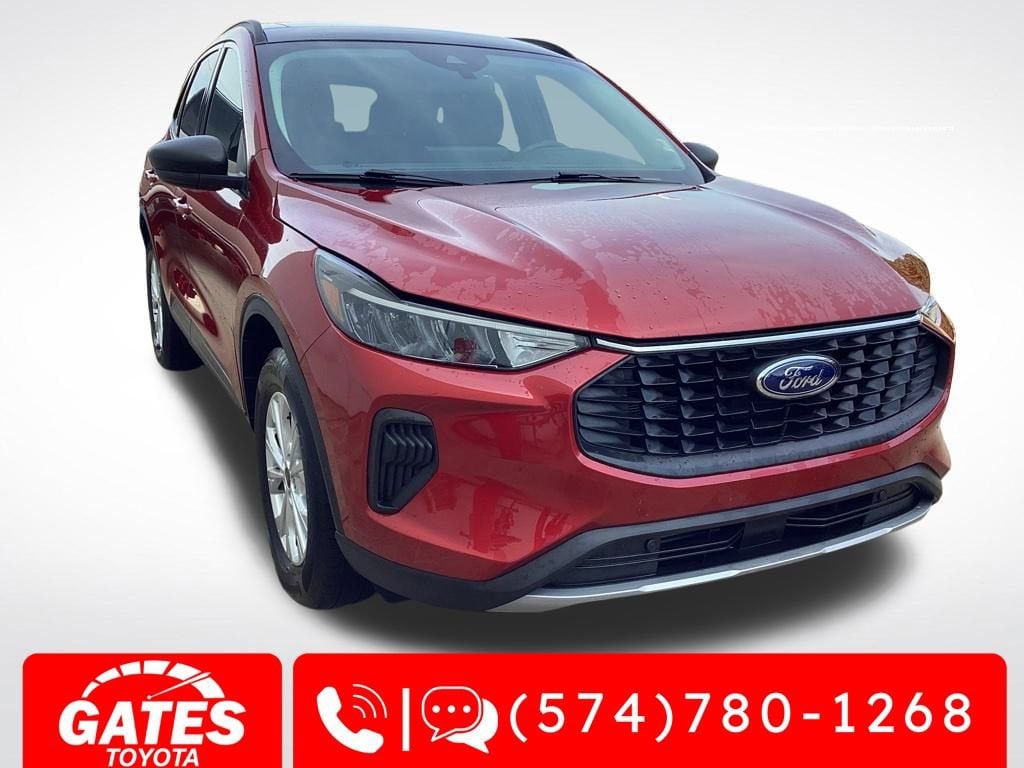 2023 Ford Escape Active's photo