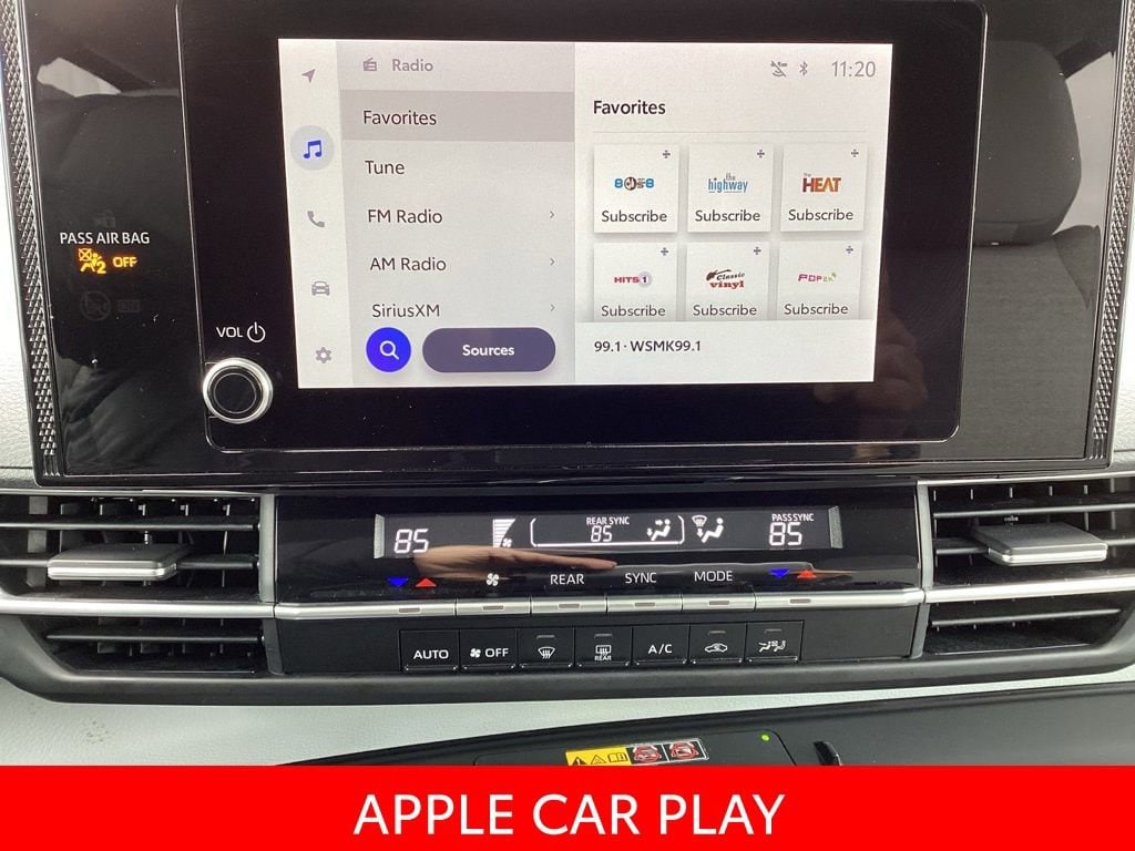 Used 2025 Toyota Sienna LE Passenger Van