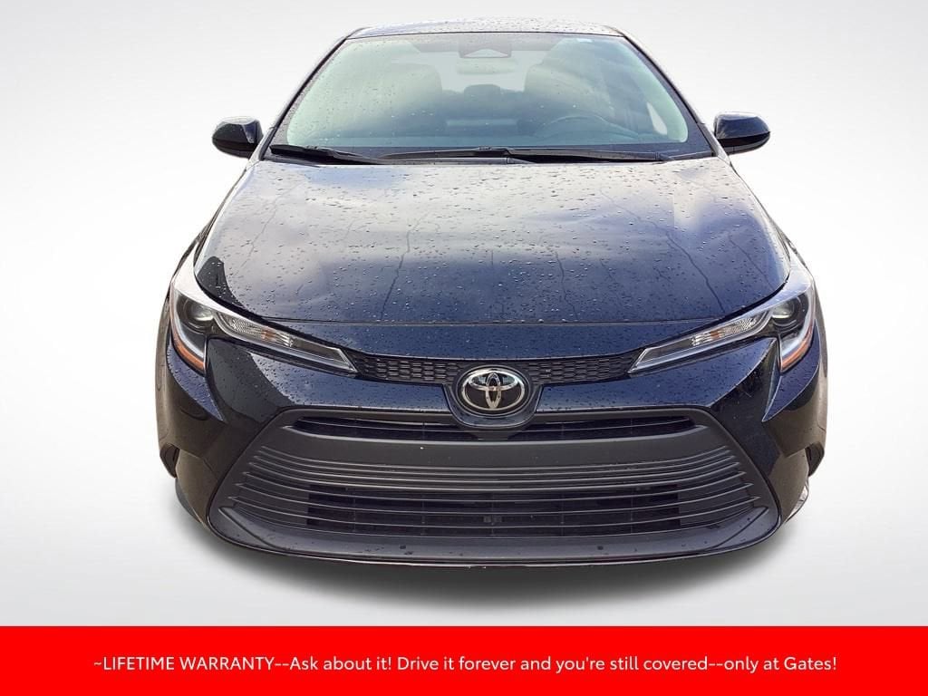 Used 2024 Toyota Corolla LE with VIN 5YFB4MDE1RP129202 for sale in South Bend, IN