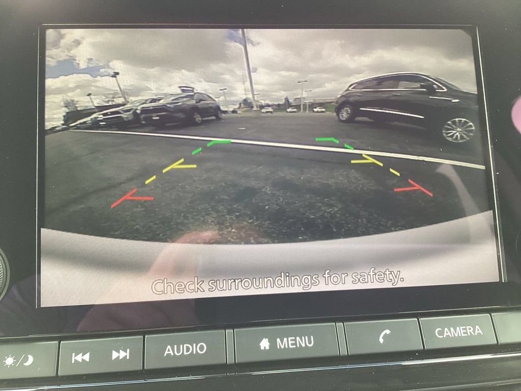 2025 Nissan Pathfinder SV - Photo 19