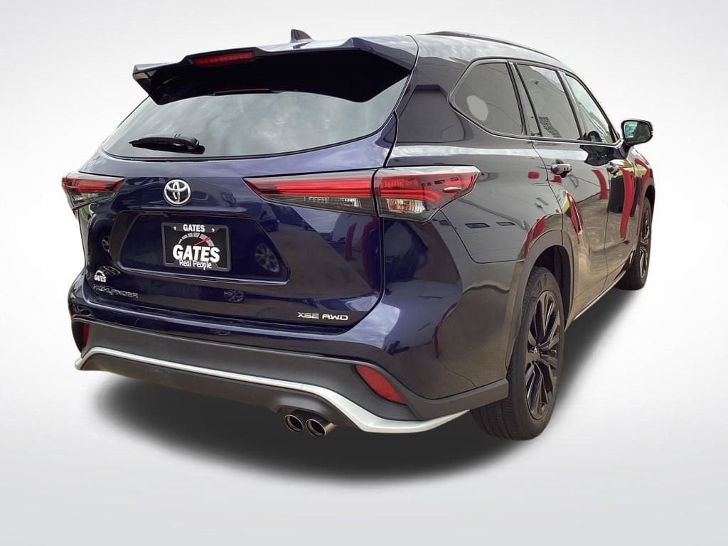 2025 Toyota Highlander XSE - Photo 10