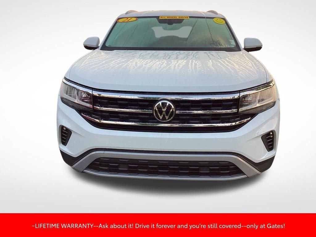 Used 2021 Volkswagen Atlas Cross Sport SE with VIN 1V2LC2CA1MC205818 for sale in South Bend, IN