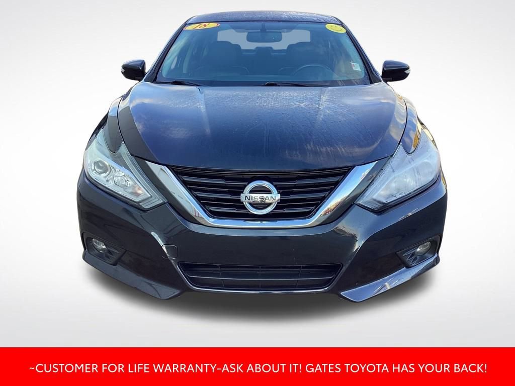 Used 2018 Nissan Altima SL with VIN 1N4AL3AP9JC153216 for sale in South Bend, IN