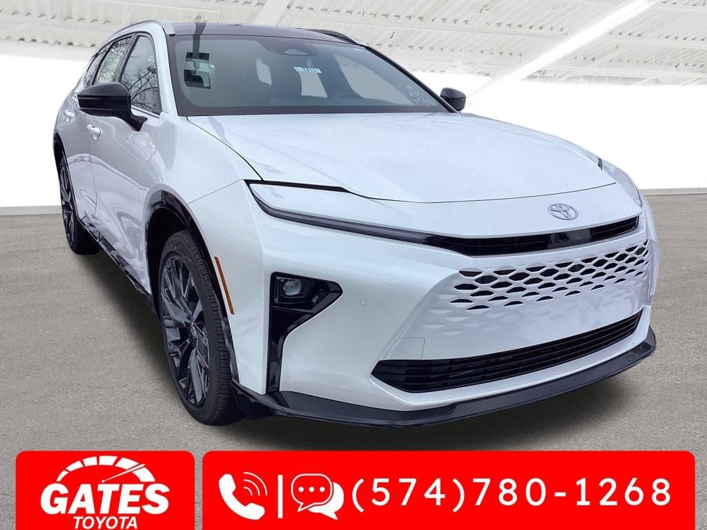 2025 Toyota Crown Signia Limited's photo