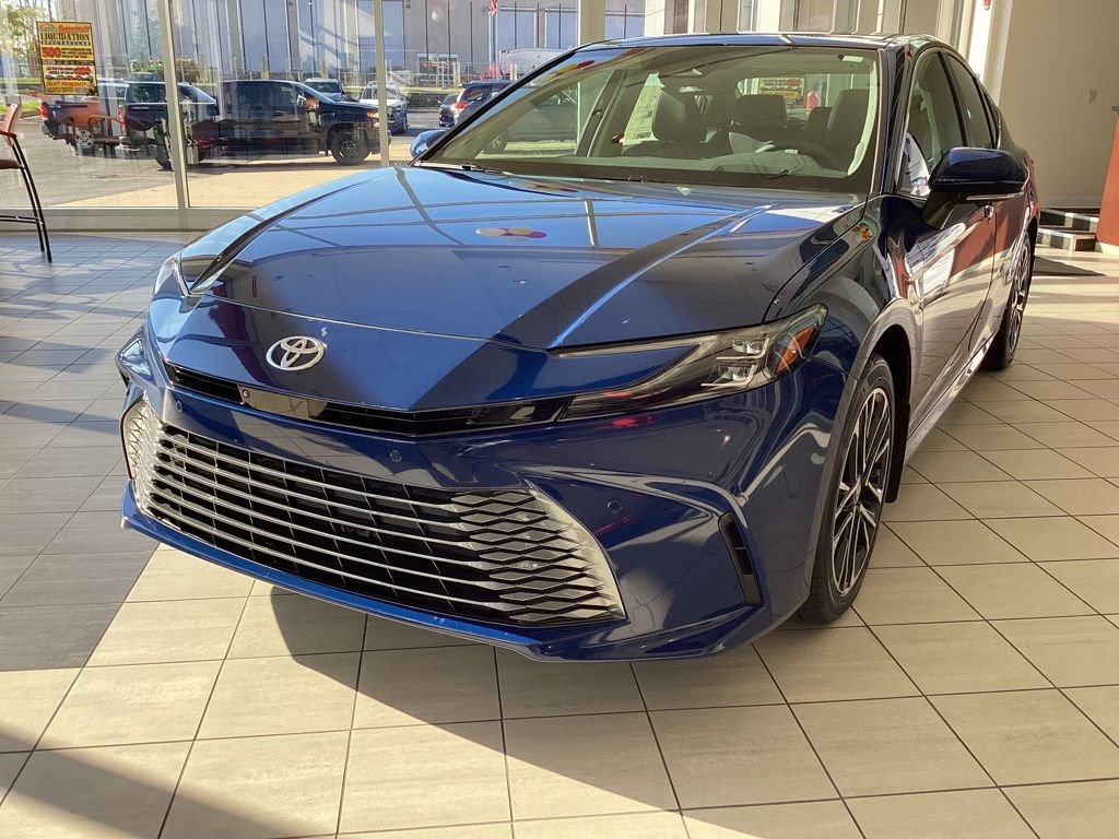 2026 Toyota Camry XLE photo 2