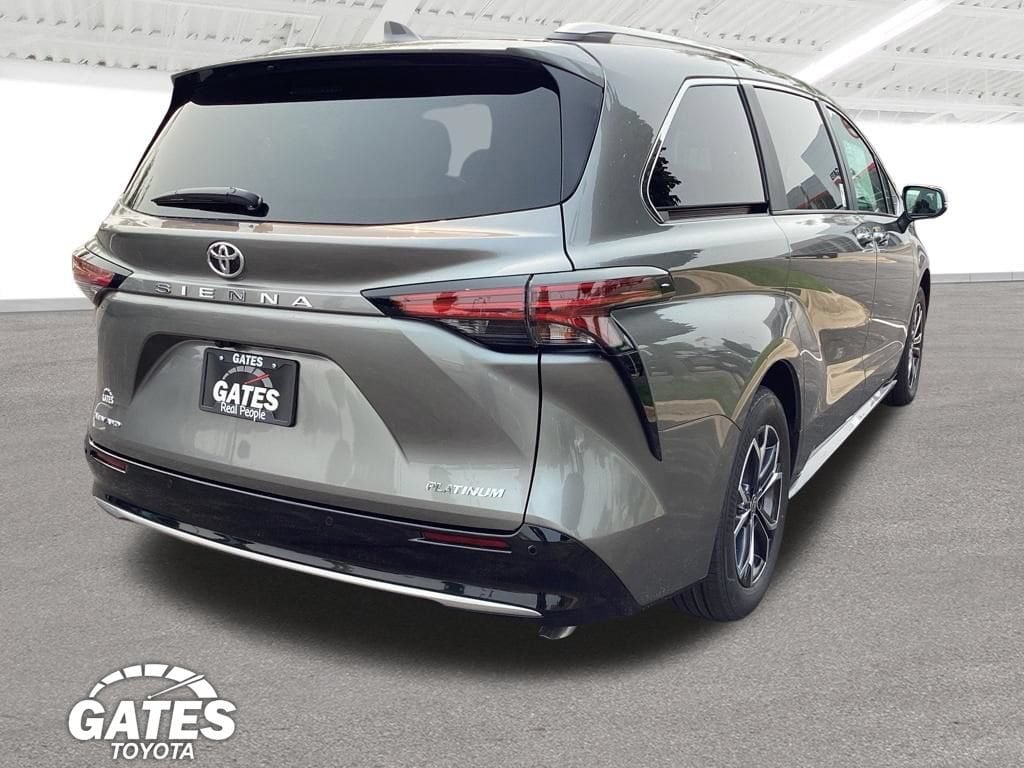 New 2026 Toyota Sienna Platinum 7 PASSENGER