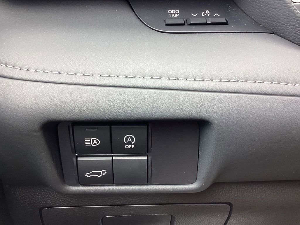 2025 Toyota Highlander XSE - Photo 28