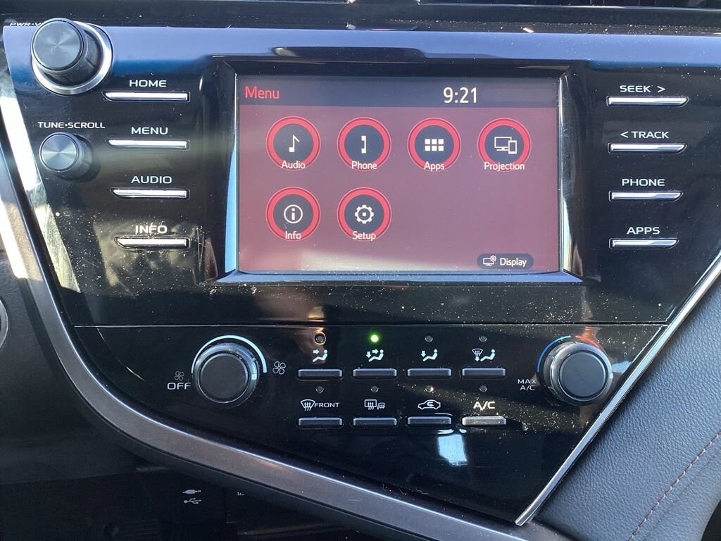 Used 2018 Toyota Camry LE Sedan