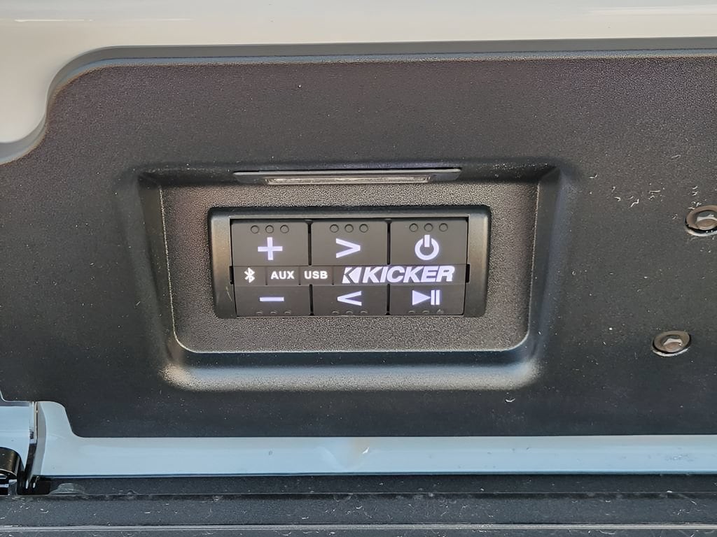 2026 GMC Sierra 1500 AT4X - Photo 23
