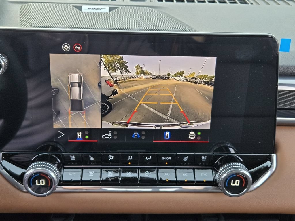 2026 GMC Canyon AT4 - Photo 14