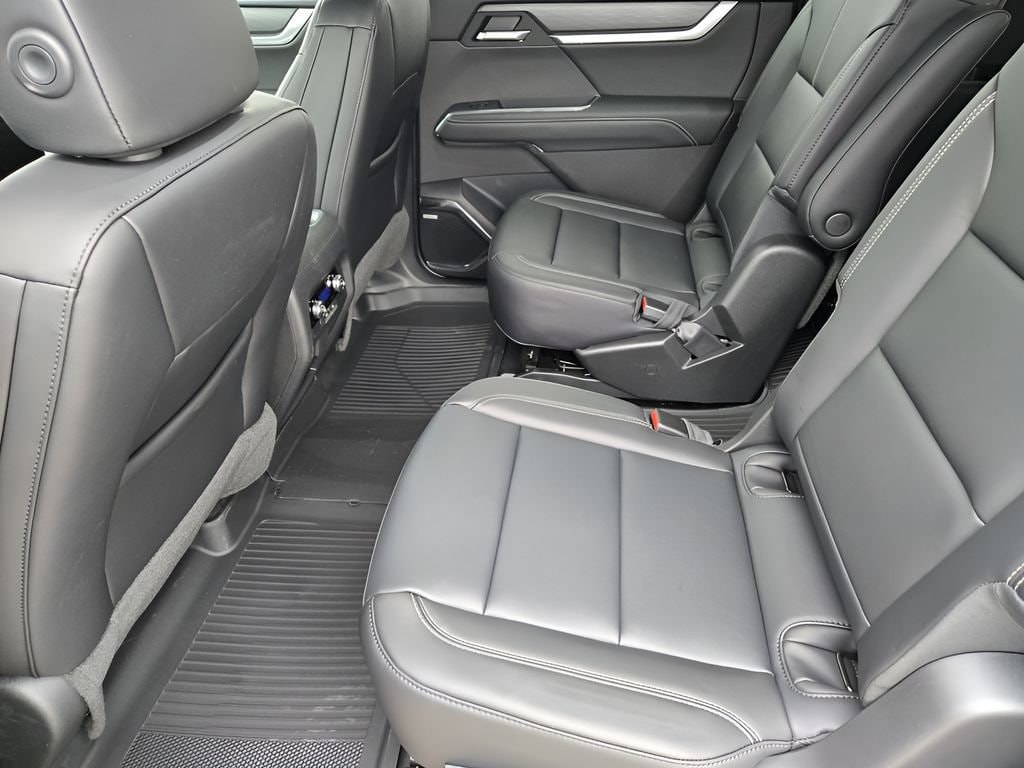 2026 GMC Acadia Elevation - Photo 19