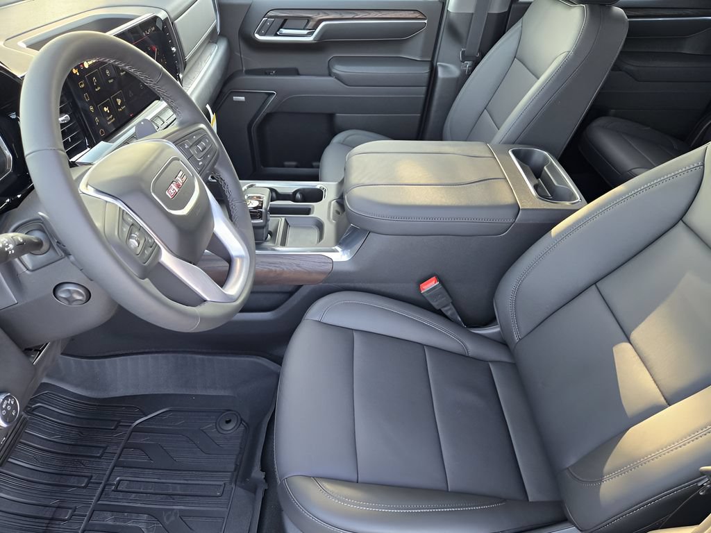 2026 GMC Sierra 1500 SLT - Photo 9
