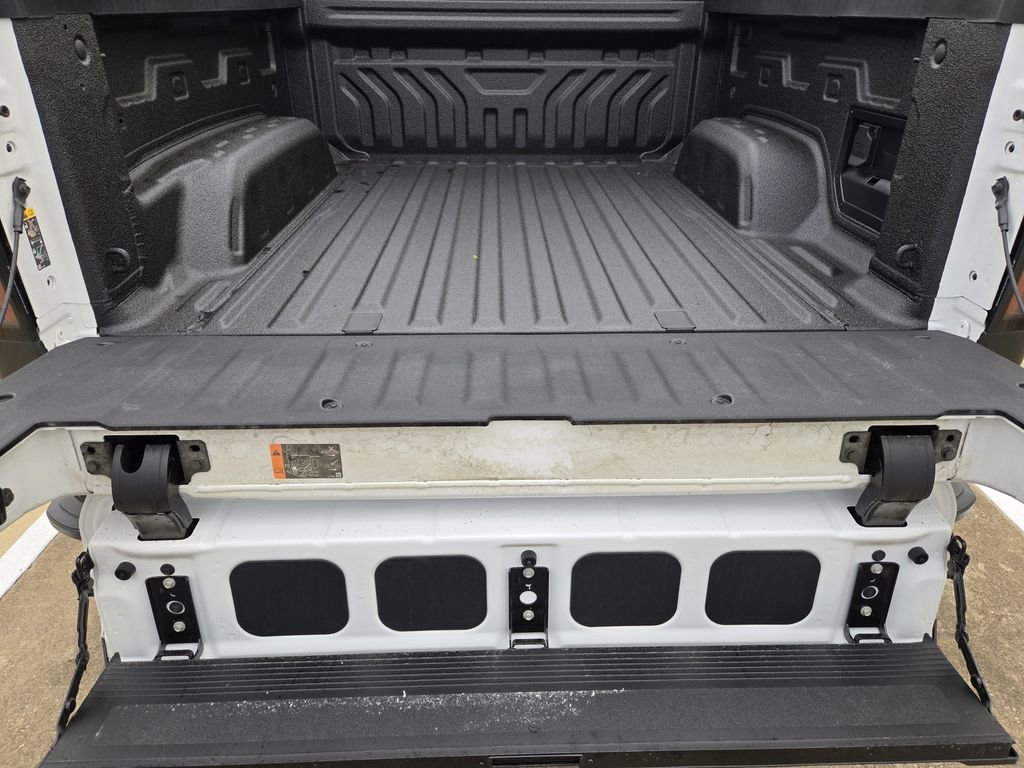 2026 GMC Sierra EV Elevation - Photo 21