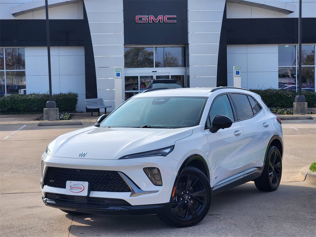 2024 Buick Envision Sport Touring's photo