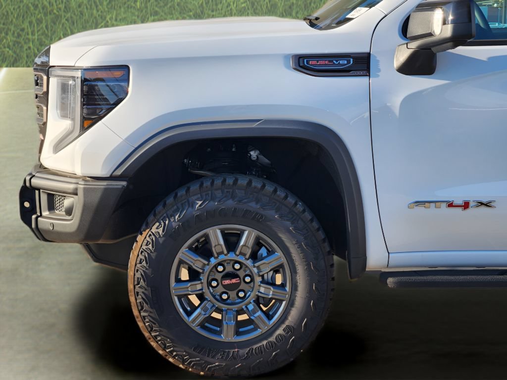 2026 GMC Sierra 1500 AT4X - Photo 6