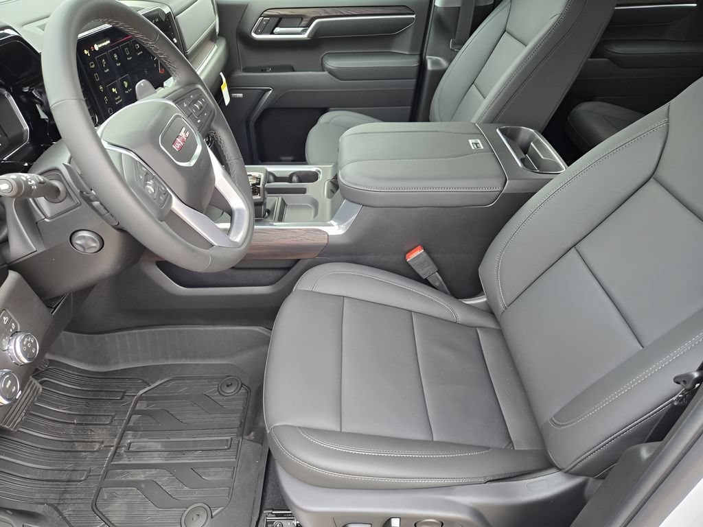 2026 GMC Sierra 1500 SLT - Photo 8