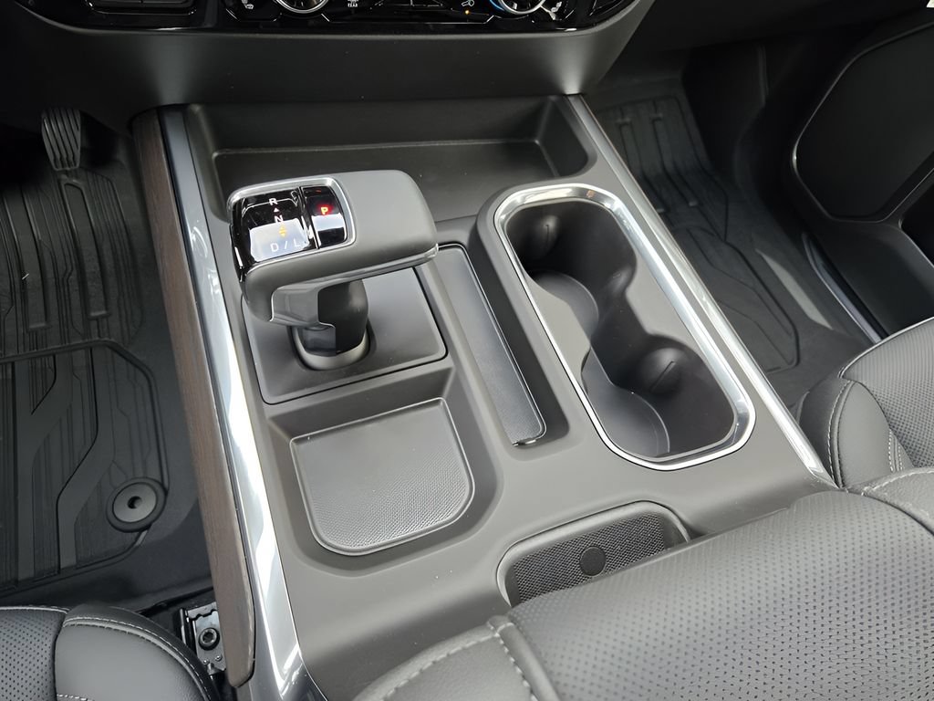 2026 GMC Sierra 1500 SLT - Photo 14
