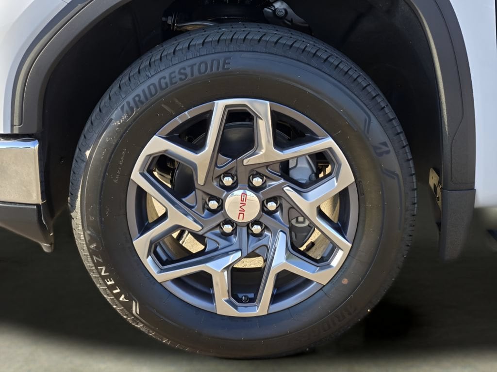 2026 GMC Sierra 1500 SLT - Photo 8